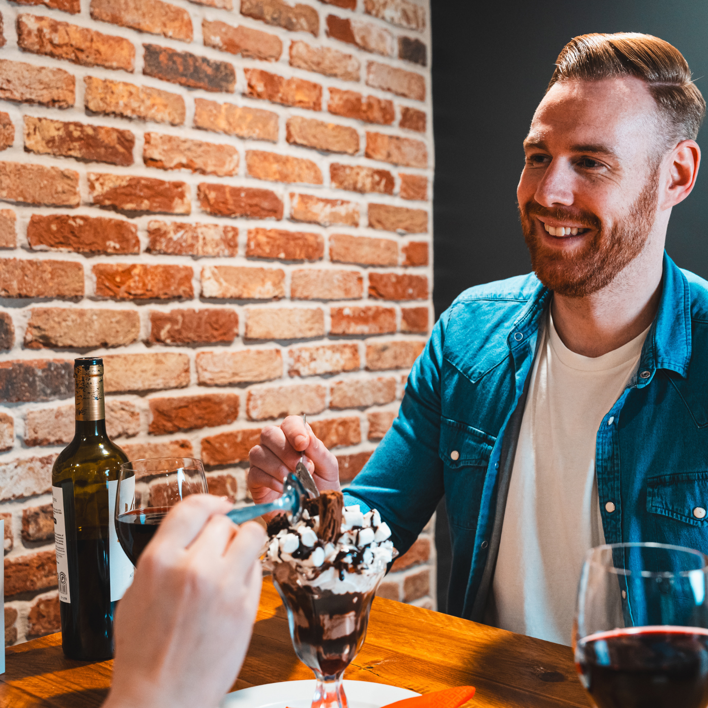 Valentine’s Weekend Dining & Treat Menu at The Longwood in Tamworth